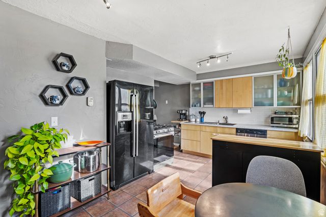 904 39TH ST, Ogden, UT 84403