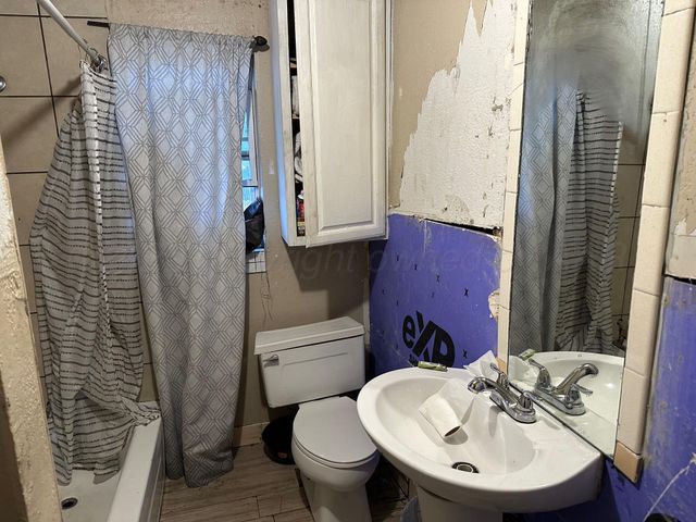 801 RUSSELL Street, Amarillo, TX 79104