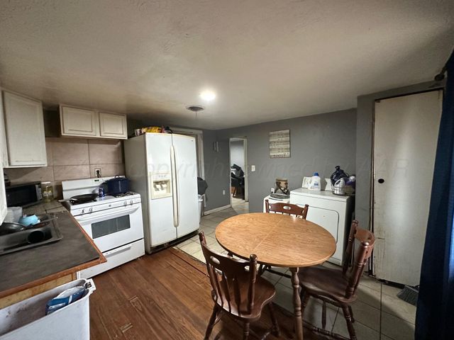 801 RUSSELL Street, Amarillo, TX 79104