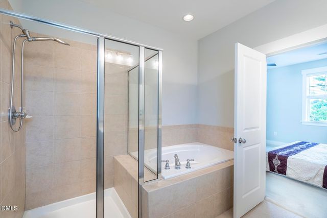 96 Summersweet Lane, Chapel Hill, NC 27516