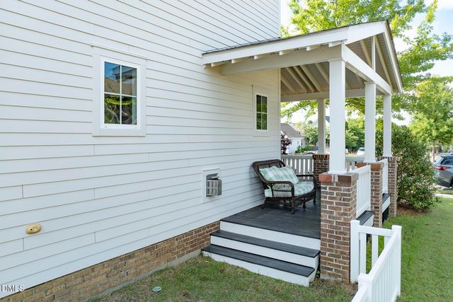 96 Summersweet Lane, Chapel Hill, NC 27516