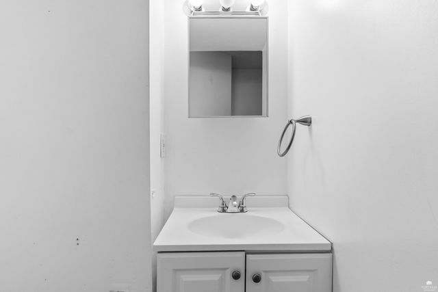 417 Wickham Road, Manhattan, KS 66502