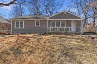417 Wickham Road, Manhattan, KS 66502