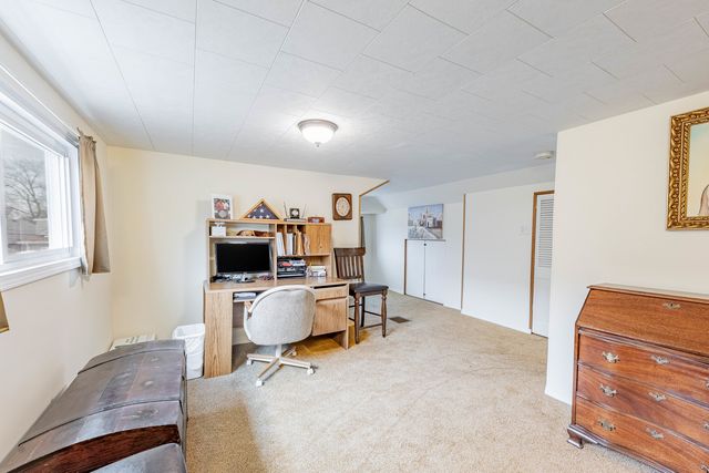 3739 Clinton Avenue, Berwyn, IL 60402
