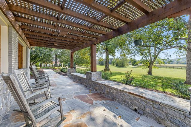 2864 Sawyer Bend Rd, Franklin, TN 37069