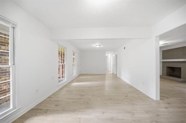 6542 Payton Woods Lane, Tucker, GA 30084