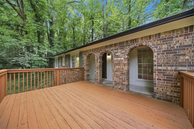 6542 Payton Woods Lane, Tucker, GA 30084