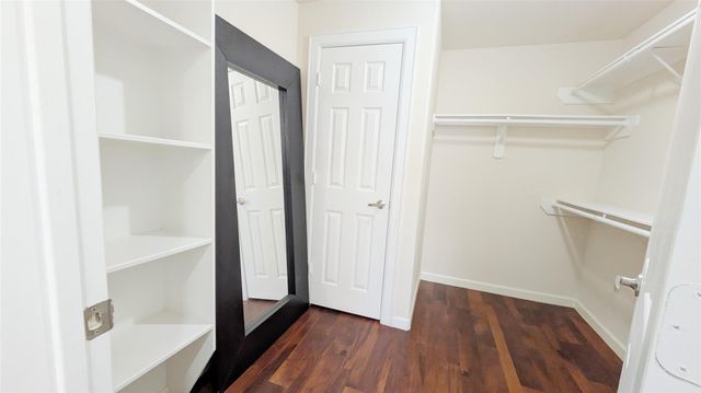 6611 W Sam Houston Parkway S 2G, Houston, TX 77072