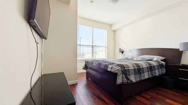 6611 W Sam Houston Parkway S 2G, Houston, TX 77072