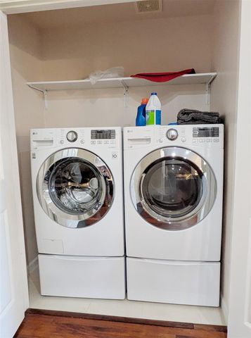 6611 W Sam Houston Parkway S 2G, Houston, TX 77072