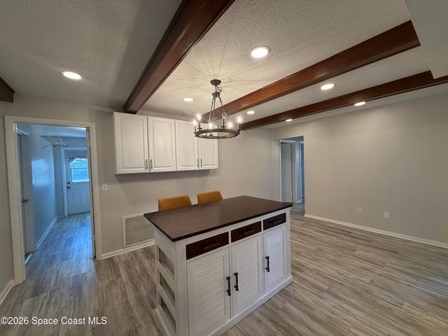 490 Park Avenue, Satellite Beach, FL 32937