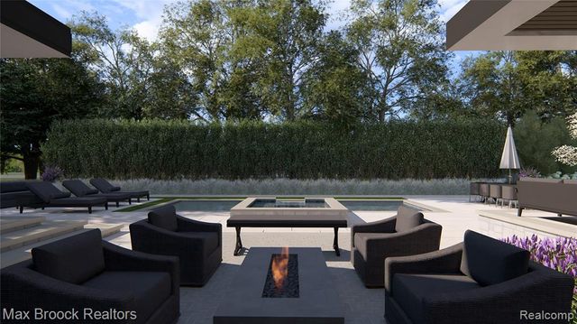 1335 Willow Lane, Birmingham, MI 48009