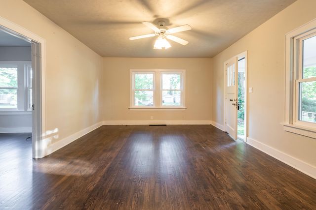 217 S Pickwick Avenue, Springfield, MO 65802