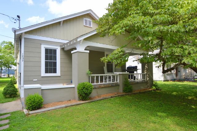 217 S Pickwick Avenue, Springfield, MO 65802