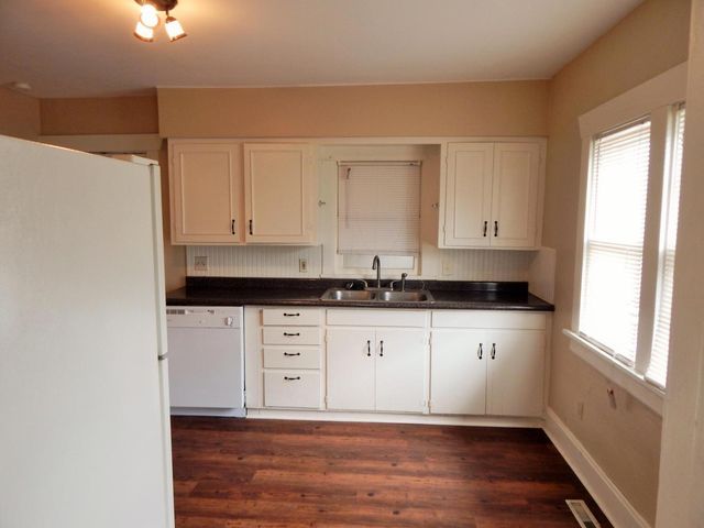 217 S Pickwick Avenue, Springfield, MO 65802