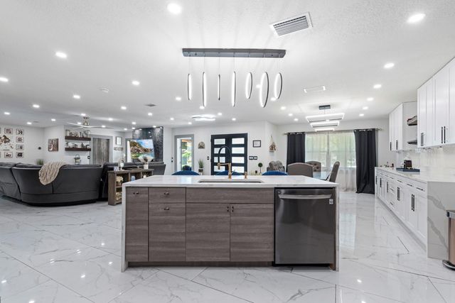 755 WOODSIDE ROAD, Maitland, FL 32751