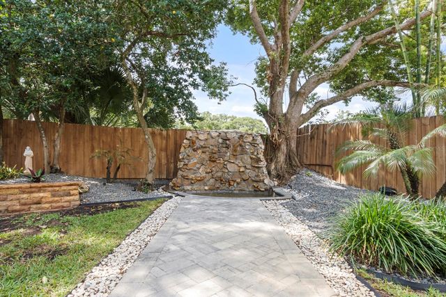 755 WOODSIDE ROAD, Maitland, FL 32751