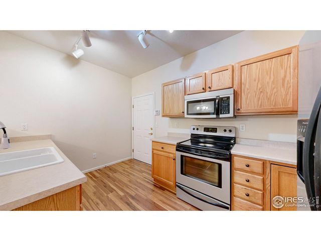 4242 S Blackhawk Cir 4-D, Aurora, CO 80014
