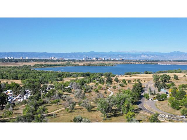 4242 S Blackhawk Cir 4-D, Aurora, CO 80014