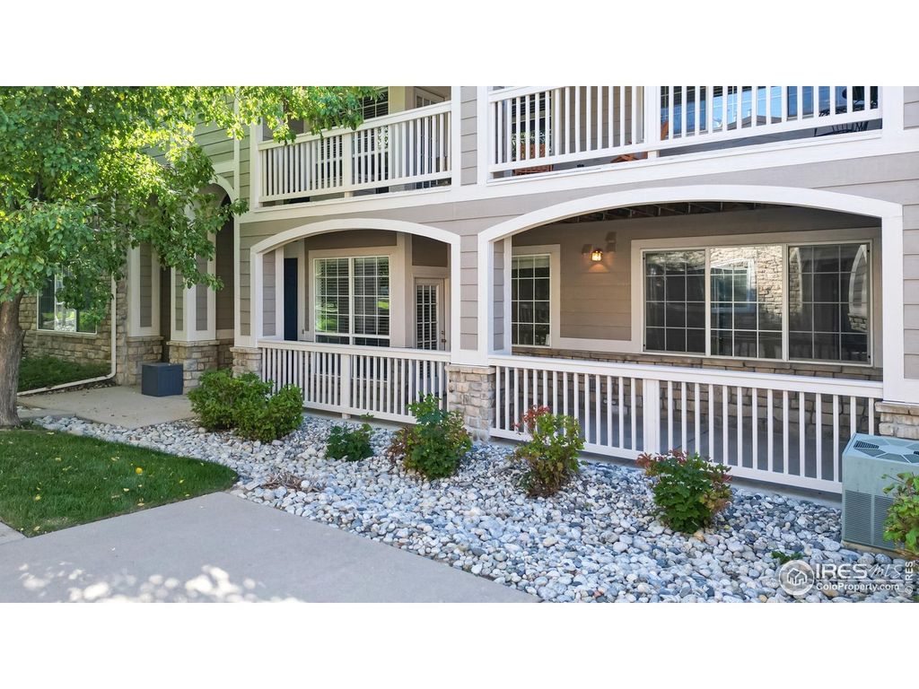 4242 S Blackhawk Cir 4-D, Aurora, CO 80014