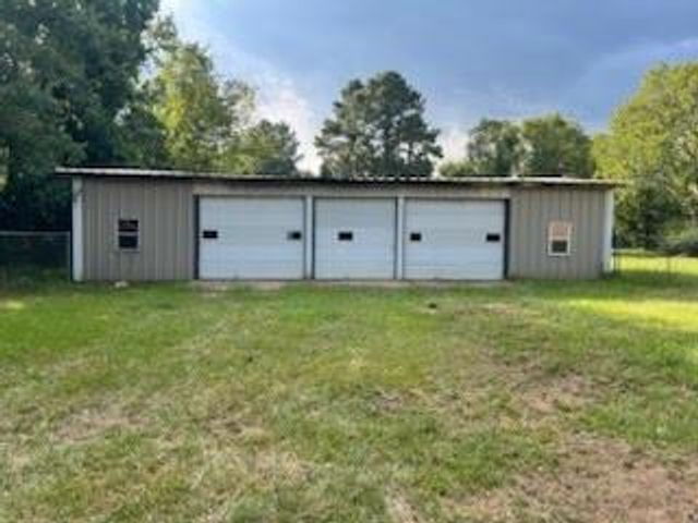 1502 Fm 350 S, Livingston, TX 77351