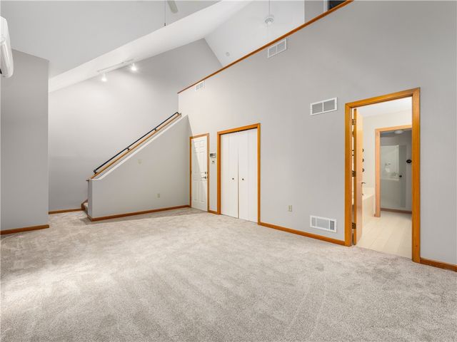 1420 Towne Square Dr, Mccandless, PA 15101