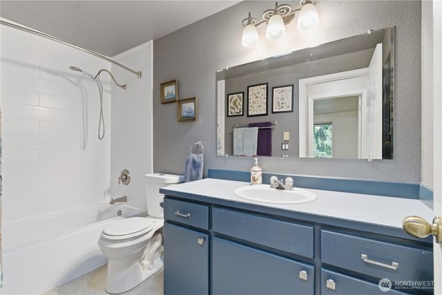 20625 Terasse Drive NW, Poulsbo, WA 98370