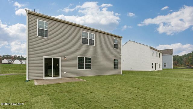 989 Ocean Court, Carthage, NC 28327