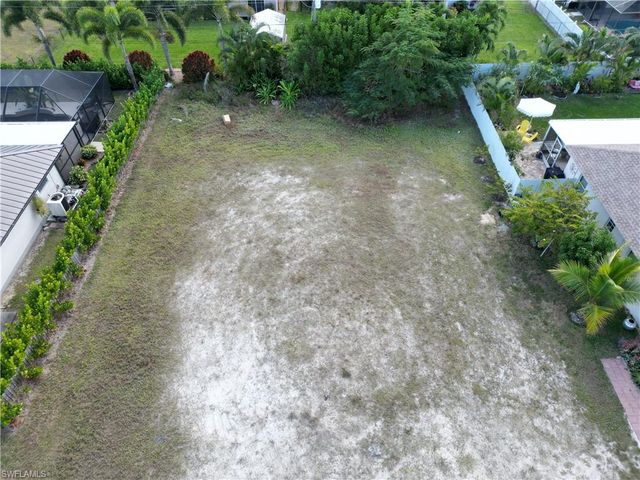 1222 Gleason PKWY, Cape Coral, FL 33914