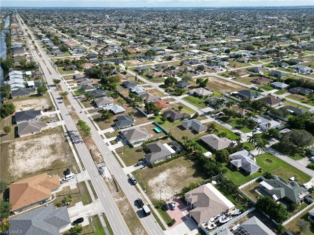 1222 Gleason PKWY, Cape Coral, FL 33914