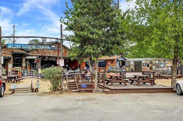 1110 W 25th Street, Houston, TX 77008