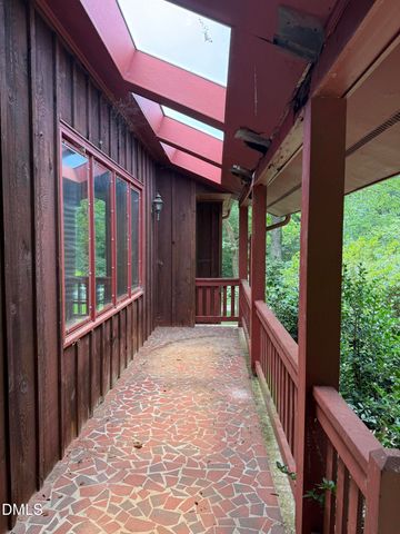 8604 Caswell Court, Raleigh, NC 27613