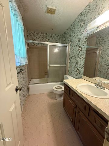 8604 Caswell Court, Raleigh, NC 27613
