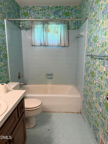 8604 Caswell Court, Raleigh, NC 27613
