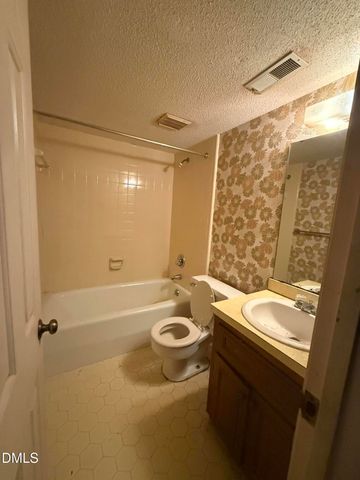 8604 Caswell Court, Raleigh, NC 27613