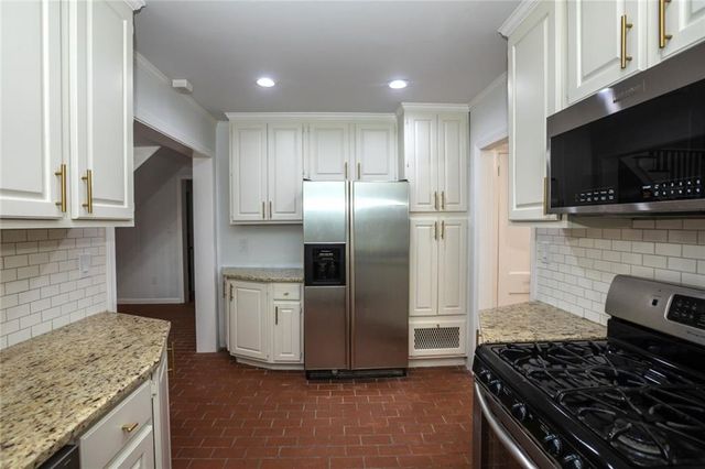 1311 Roxboro Drive, Atlanta, GA 30324