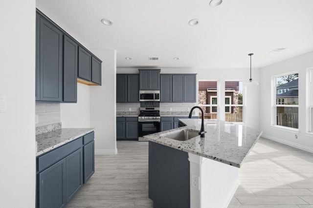 16511 Boston Post Road, Cypress, TX 77429