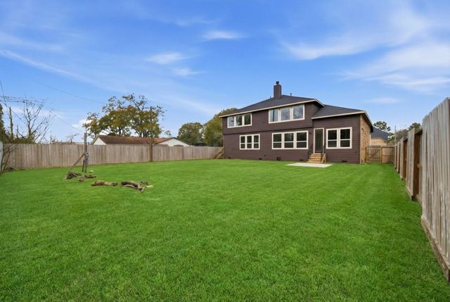 16511 Boston Post Road, Cypress, TX 77429