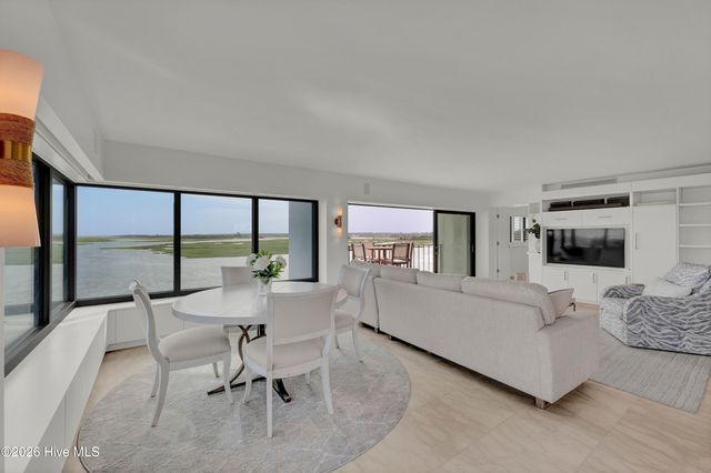 322 Causeway Drive Ste 505, Wrightsville Beach, NC 28480