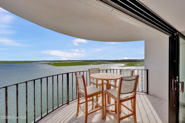 322 Causeway Drive Ste 505, Wrightsville Beach, NC 28480