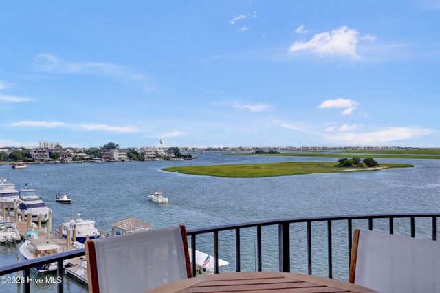 322 Causeway Drive Ste 505, Wrightsville Beach, NC 28480