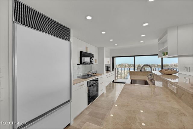 322 Causeway Drive Ste 505, Wrightsville Beach, NC 28480