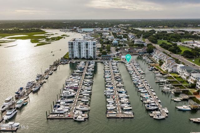 322 Causeway Drive Ste 505, Wrightsville Beach, NC 28480
