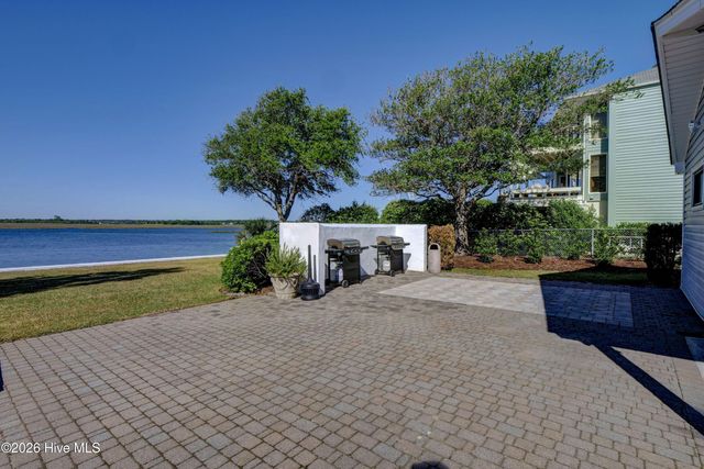 322 Causeway Drive Ste 505, Wrightsville Beach, NC 28480