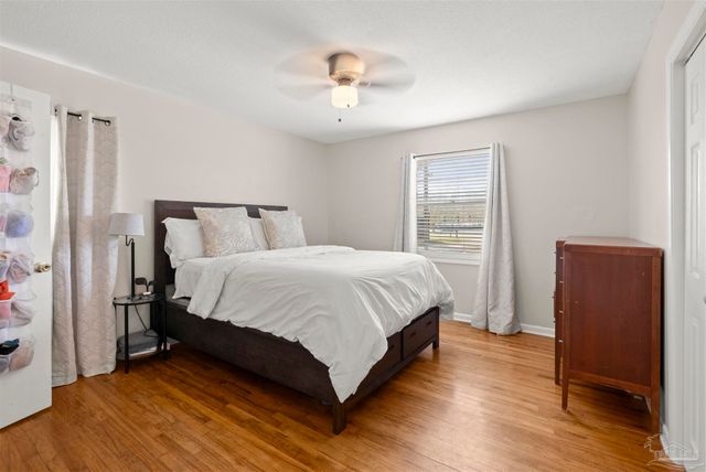 9250 Untreiner Ave, Pensacola, FL 32534