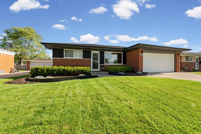 13380 Perry Circle, Warren, MI 48088