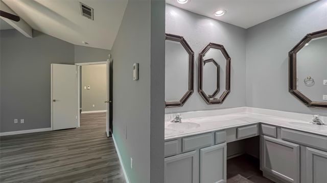 10506 Goldfield Lane, Houston, TX 77064