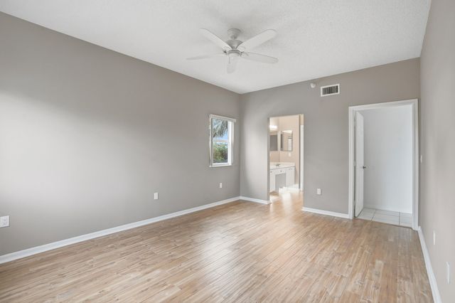 7647 Southampton Terrace 318, Tamarac, FL 33321