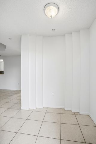 7647 Southampton Terrace 318, Tamarac, FL 33321