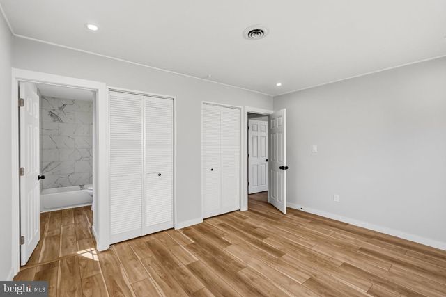 7 STERLING LN, Willingboro, NJ 08046